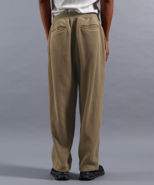 NUMERALS（ヌメラルズ）の「[NUMERALS]EVERYDAY WARMTH WAFFLE PANTS（その他パンツ・メンズ・グリーン/ブラック/ベージュ・MEDIUM/LARGE）」の9枚目の写真