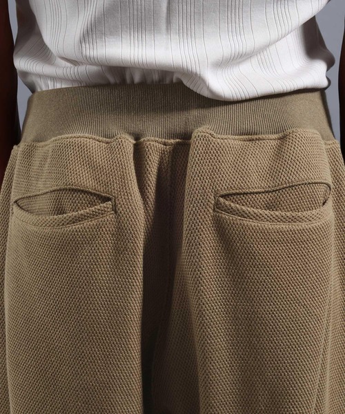 NUMERALS（ヌメラルズ）の「[NUMERALS]EVERYDAY WARMTH WAFFLE PANTS（その他パンツ・メンズ・グリーン/ブラック/ベージュ・MEDIUM/LARGE）」の11枚目の写真