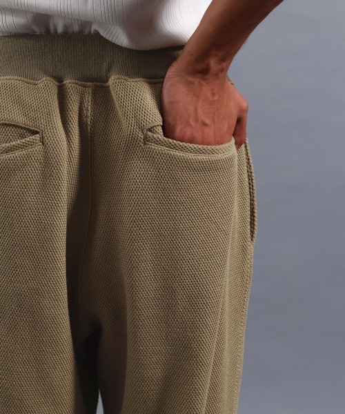 NUMERALS（ヌメラルズ）の「[NUMERALS]EVERYDAY WARMTH WAFFLE PANTS（その他パンツ・メンズ・グリーン/ブラック/ベージュ・MEDIUM/LARGE）」の14枚目の写真