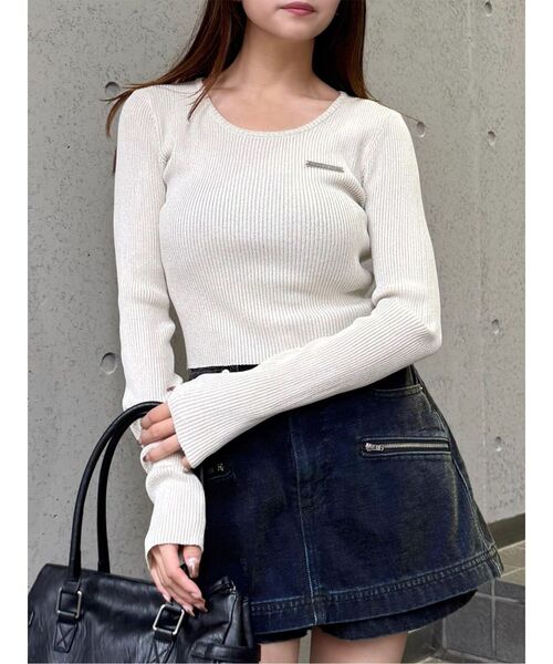 MURUA(ムルーア)の「ロゴプレートラメニット 秋服(ニット/セーター・レディース・ネイビー/ブラック/ブラウン/アイボリー・FREE)」の2枚目の写真