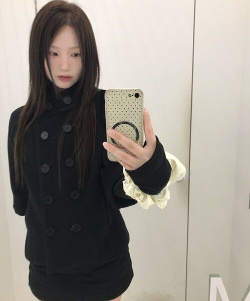 Miseki SEOUL（ミセキソウル）の「Double button layered short coat BLACK（チェスターコート・レディース・その他・1/2）」の7枚目の写真