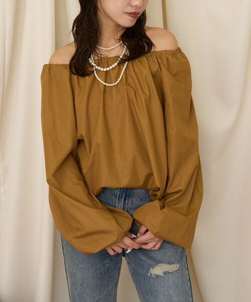 CIAOPANIC(チャオパニック)の「【neutral by ciaopanic】オフショルボリュームブラウス(シャツ/ブラウス・レディース・アイボリー/ブラウン・FREE)」の10枚目の写真