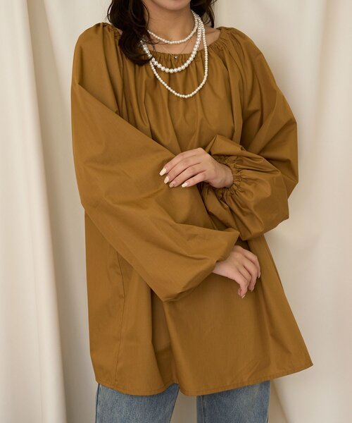 CIAOPANIC(チャオパニック)の「【neutral by ciaopanic】オフショルボリュームブラウス(シャツ/ブラウス・レディース・アイボリー/ブラウン・FREE)」の14枚目の写真