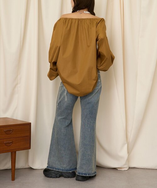 CIAOPANIC(チャオパニック)の「【neutral by ciaopanic】オフショルボリュームブラウス(シャツ/ブラウス・レディース・アイボリー/ブラウン・FREE)」の19枚目の写真