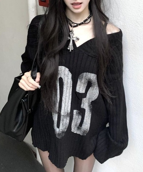 ViViDAY(ビビデー)の「03プリントニットプルオーバー(ニット/セーター・レディース・ブラック・M)」の1枚目の写真