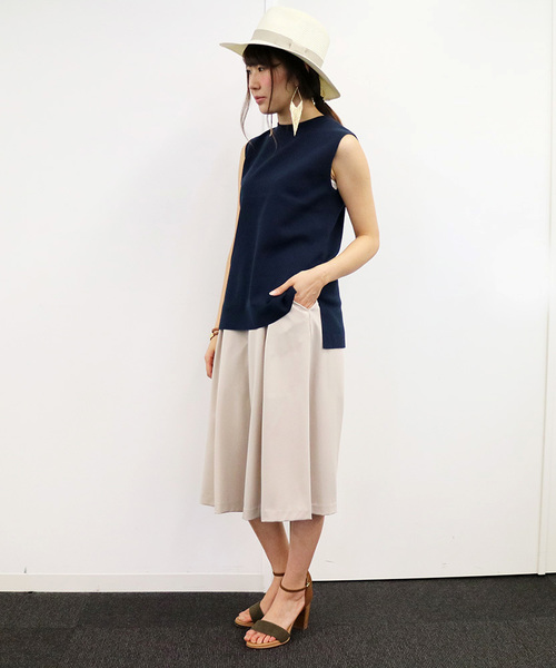 N.(N. Natural Beauty Basic)(エヌエヌナチュラルビューティーベーシック)の「ギャザーフレアガウチョ(その他パンツ・レディース・ベージュ/ブラック/カーキ・MEDIUM)」の1枚目の写真