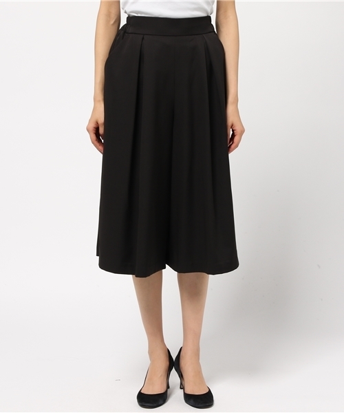 N.(N. Natural Beauty Basic)(エヌエヌナチュラルビューティーベーシック)の「ギャザーフレアガウチョ(その他パンツ・レディース・ベージュ/ブラック/カーキ・MEDIUM)」の4枚目の写真