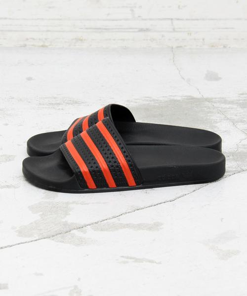adidas（アディダス）の「【国内exclusive】＜adidas＞∵ADILETTE サンダル◆（サンダル・レディース・ブラック/ピンク・22.5cm/23.5cm/24.5cm/25.5cm）」の4枚目の写真