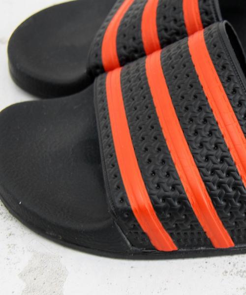 adidas（アディダス）の「【国内exclusive】＜adidas＞∵ADILETTE サンダル◆（サンダル・レディース・ブラック/ピンク・22.5cm/23.5cm/24.5cm/25.5cm）」の7枚目の写真