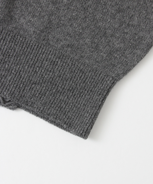 URBAN RESEARCH（アーバンリサーチ）の「COSEI broken knit（ニット/セーター・メンズ・グレー/ブラック/ブラウン・2/3）」の4枚目の写真