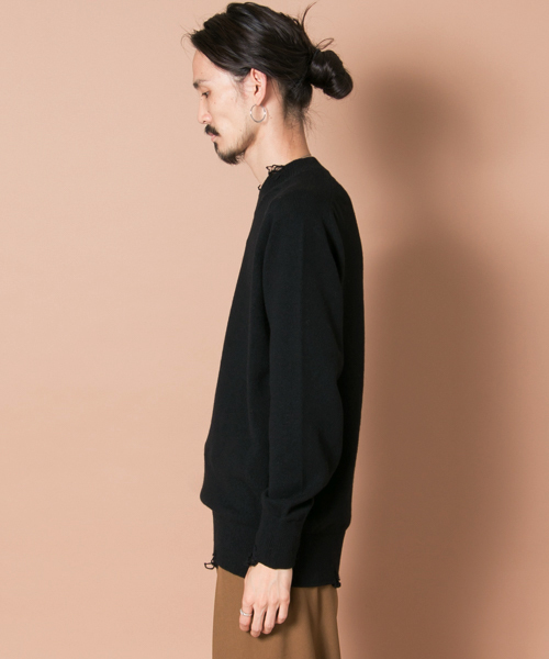 URBAN RESEARCH（アーバンリサーチ）の「COSEI broken knit（ニット/セーター・メンズ・グレー/ブラック/ブラウン・2/3）」の15枚目の写真