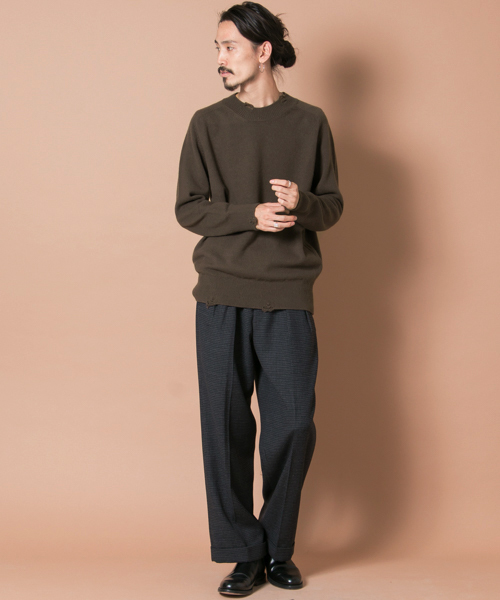 URBAN RESEARCH（アーバンリサーチ）の「COSEI broken knit（ニット/セーター・メンズ・グレー/ブラック/ブラウン・2/3）」の22枚目の写真