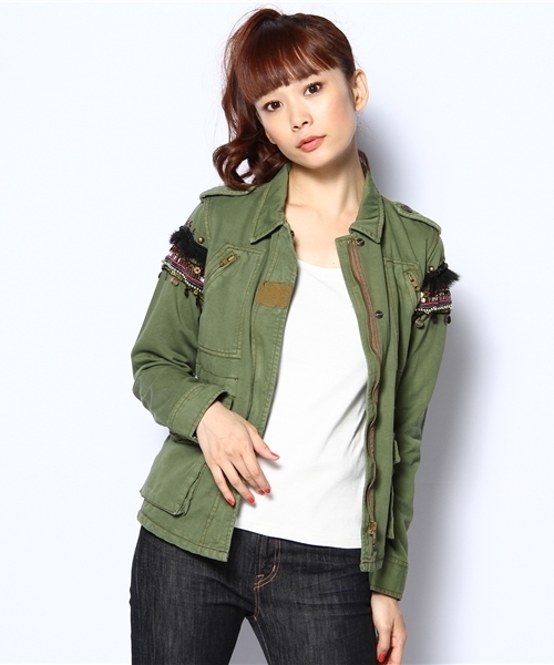 Another Edition（アナザーエディション）の「AE[S]SHOULDER BEADS BLSN（ミリタリージャケット・レディース・ブラック/ベージュ/オリーブ・SMALL/MEDIUM）」の6枚目の写真