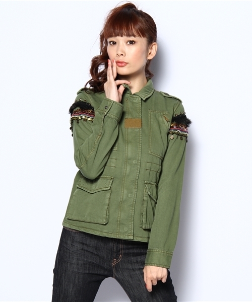 Another Edition（アナザーエディション）の「AE[S]SHOULDER BEADS BLSN（ミリタリージャケット・レディース・ブラック/ベージュ/オリーブ・SMALL/MEDIUM）」の12枚目の写真