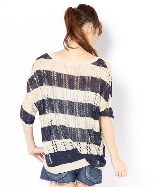 SLY LANG（スライラング）の「ボーダー透かしKnit PO（ニット/セーター・レディース・ベージュ/ネイビー・FREE）」の4枚目の写真