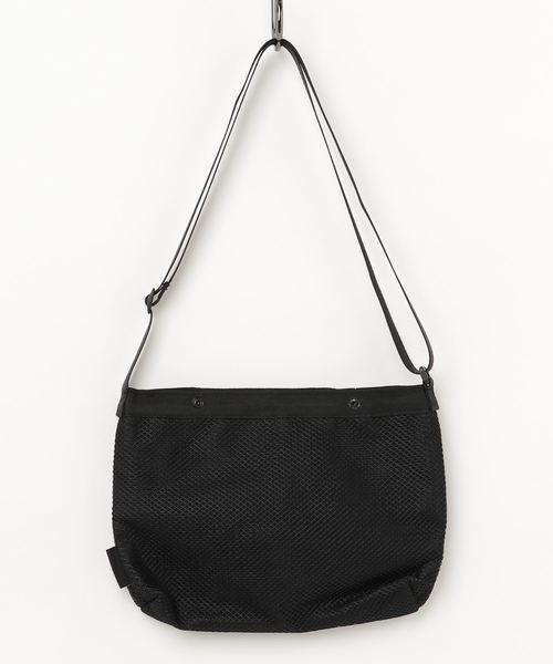 WEGO（ウィゴー）の「WEGO/巾着メッシュサコッシュ（ショルダーバッグ・レディース・ブラック/その他1・FREE）」の3枚目の写真