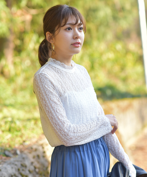 rps（アールピーエス）の「総レースプチハイネックブラウス（シャツ/ブラウス・レディース・オフホワイト/ホワイト系その他2/ブラック/ブラック系その他2/ラベンダー・M）」の2枚目の写真