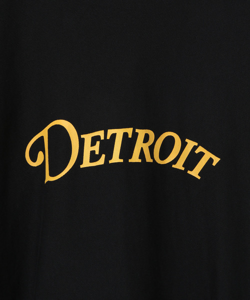 Champion（チャンピオン）の「【Champion】別注 ロゴプリントパーカー（パーカー・メンズ・ライトグレー/ブラック/グレー/オレンジ/ブラック系その他/オレンジ系その他・LL/M/L）」の8枚目の写真