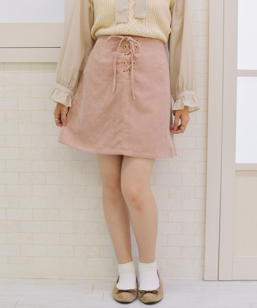 PairPair(ペアペア)の「コーデュロイ編み上げ台形スカート(スカート・レディース・ライトグレー/ブラック/ピンク/アイボリー/モカ・FREE)」の5枚目の写真