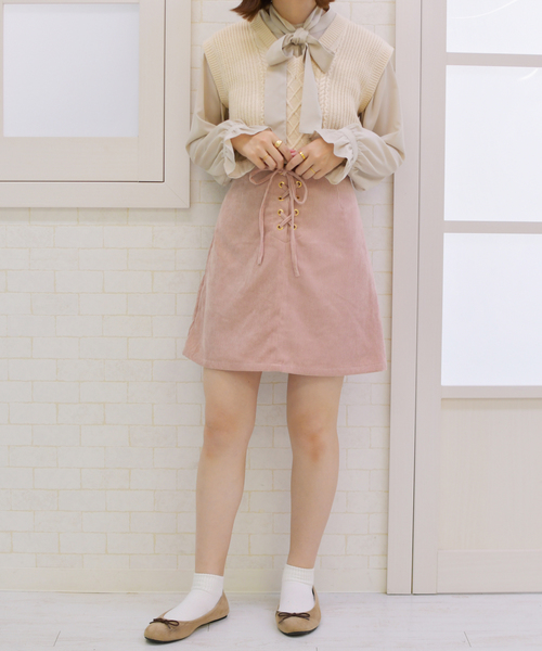 PairPair(ペアペア)の「コーデュロイ編み上げ台形スカート(スカート・レディース・ライトグレー/ブラック/ピンク/アイボリー/モカ・FREE)」の15枚目の写真