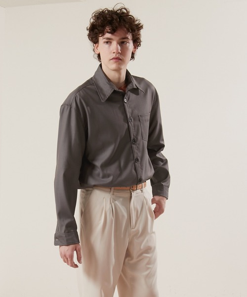 EMMA CLOTHES(エマクローズ)の「TRワイドカラー ボリュームシルエットシャツ(シャツ/ブラウス・メンズ・チャコールグレー/ネイビー/ブラウン/グレー/グリーン・FREE)」の11枚目の写真