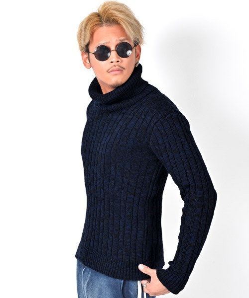 LUXSTYLE(ラグスタイル)の「タートルネックニット(ニット/セーター・メンズ・ホワイト/ブラック/ネイビー/グレー/ブラック系その他・L/XL/M/S)」の5枚目の写真