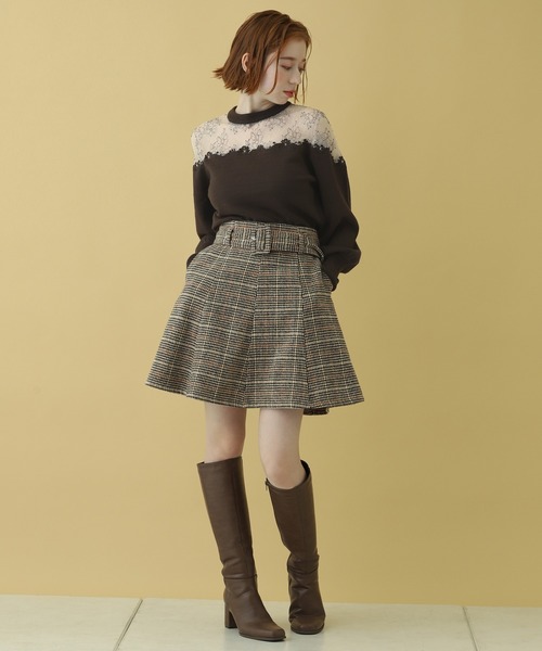 one after another NICE CLAUP(ワンアフターアナザーナイスクラップ)の「デコルテ透けチュール刺繍ニット(ニット/セーター・レディース・ブラック/ブラウン/アイボリー/ミント・FREE)」の16枚目の写真