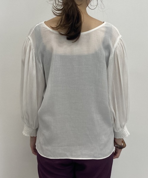 LOWRYS FARM（ローリーズファーム）の「シアープリーツブラウス６Ｓ　887462（シャツ/ブラウス・レディース・グリーン/ブラック/ピンク/オフホワイト・FREE）」の7枚目の写真