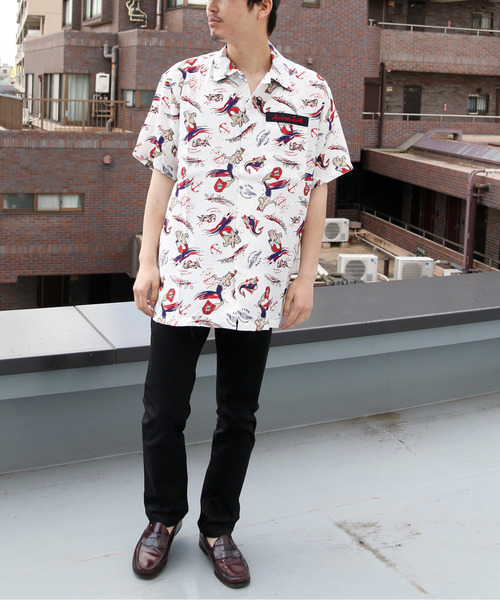 And A(アンドエー)の「AVIREX アヴィレックス / S/S ALOHA SH "MERMAID" マーメイド アロハシャツ / 6105118(シャツ/ブラウス・メンズ・ホワイト/ネイビー/レッド・MEDIUM/LARGE/X-LARGE/XX-LARGE)」の15枚目の写真