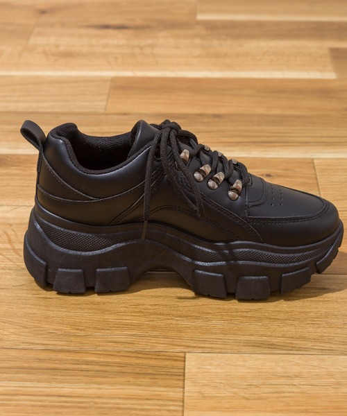 SpRay（スプレイ）の「【WEB限定】厚底スニーカー（スニーカー・レディース・ホワイト/ブラック/ベージュ・SMALL/MEDIUM/LARGE/X-LARGE）」の6枚目の写真