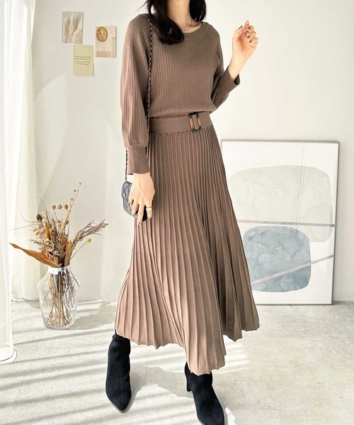 セール】前後2WAYプリーツニットワンピース（ワンピース）｜GeeRA