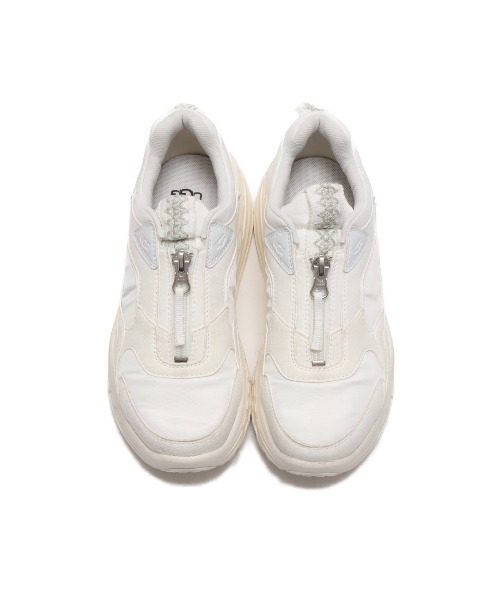 UGG（アグ）の「UGG CA805 Zip (WHITE)（スニーカー）」 - WEAR