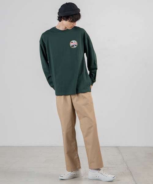 WEGO（ウィゴー）の「WEGO/レトロロゴ刺繍ビッグシルエットロンT（Tシャツ/カットソー・メンズ・ホワイト/ダークグリーン/ベージュ/アイボリー・MEDIUM/LARGE）」の6枚目の写真