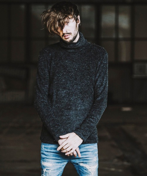 NO ID.（ノーアイディ）の「【NO ID.】Vicuere Lamb Pile Turtleneck Pullover / ビキューレ ラム パイル タートルネック プルオーバー（ニット/セーター・メンズ・ライトグレー/ブラック/ネイビー/アイボリー/ダークグレー/ワイン・1/2）」の4枚目の写真