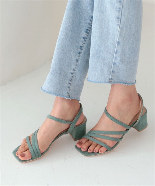 DONOBAN(ドノバン)の「美ラインストラップ サンダル(サンダル・レディース・ブラック/ピンク/グリーン系その他/キャメル・22.5cm/23.5cm/23.0cm/24.0cm)」の1枚目の写真