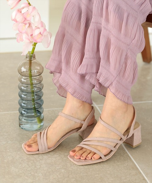 DONOBAN(ドノバン)の「美ラインストラップ サンダル(サンダル・レディース・ブラック/ピンク/グリーン系その他/キャメル・22.5cm/23.5cm/23.0cm/24.0cm)」の4枚目の写真