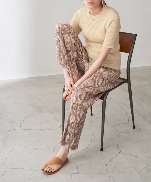 Chaco closet（チャコ クローゼット）の「5分袖サマーリブニット（ニット/セーター・レディース・ブラック/ベージュ/ブラウン/オフホワイト/ピンク/オレンジ/マスタード/モカ/グリーン系その他/ブルーグリーン・FREE）」の22枚目の写真
