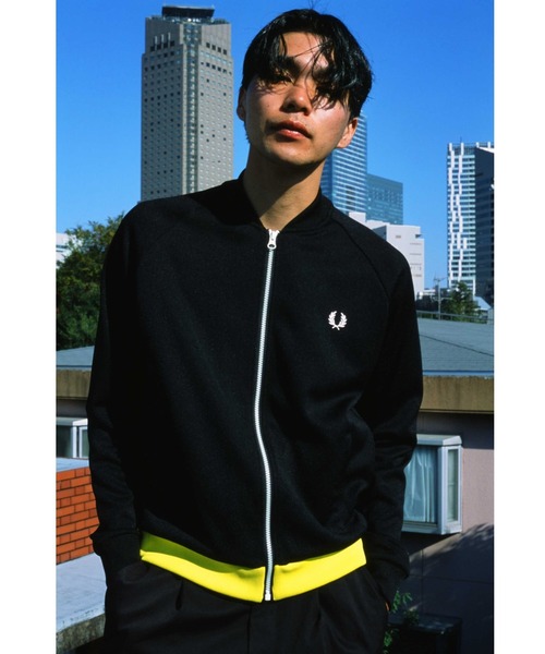 FRED PERRY（フレッドペリー）の「Made In Japan Luminious Trim Track