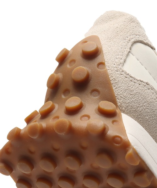 NEW BALANCE(ニューバランス)の「New Balance WS327K(スニーカー・レディース・ベージュ系/ホワイト・22.5cm/23.0cm/23.5cm/24.0cm/24.5cm/25.0cm)」の20枚目の写真