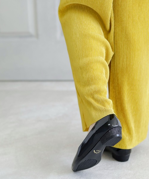 chocolates（チョコラテス）の「晴雨兼用 ポインテッドエナメルレインパンプス【日本製】（パンプス・レディース・ブラック/ライトブルー/ホワイト/ベージュ/ワインレッド/グレー/ネイビー・24cm/23.5cm/22.5cm/25cm/23cm/22cm/24.5cm）」の19枚目の写真