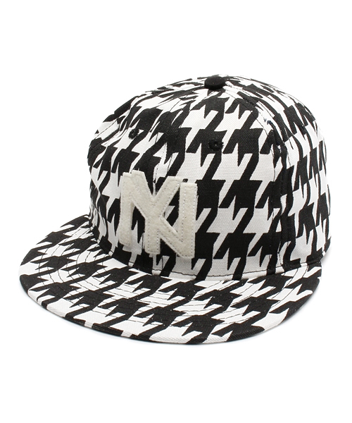 bpr BEAMS（ビーピーアール ビームス ）の「Ebbets Field Flannels / 総柄BBキャップ（キャップ・メンズ・その他1/その他2/その他3・ONE SIZE）」の2枚目の写真