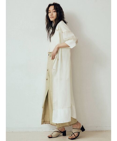 MURUA（ムルーア）の「フリンジスリットワイドパンツ（その他パンツ・レディース・ホワイト/イエロー・1/2）」の9枚目の写真