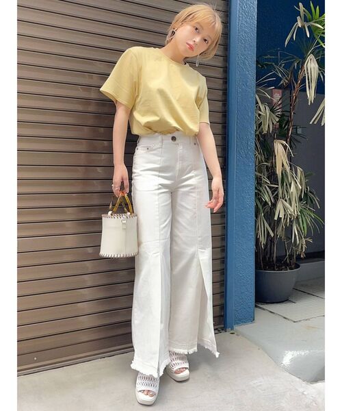 MURUA（ムルーア）の「フリンジスリットワイドパンツ（その他パンツ・レディース・ホワイト/イエロー・1/2）」の15枚目の写真