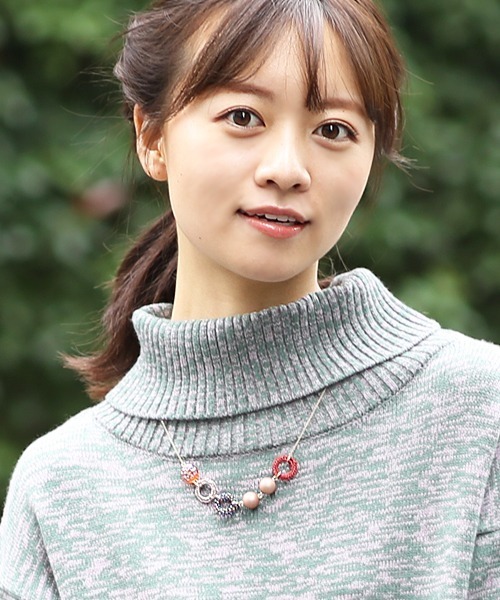 チチカカ(チチカカ)の「カラフルパーツネックレス(ネックレス・レディース・ベージュ/オレンジ/ネイビー・FREE)」の5枚目の写真