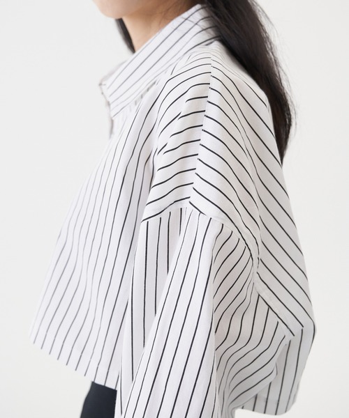 FEKETE(フェケテ)の「FEKETE MADE CROPPED SHIRT(シャツ/ブラウス・レディース・ホワイト/ライトブルー/ブルー・FREE)」の20枚目の写真