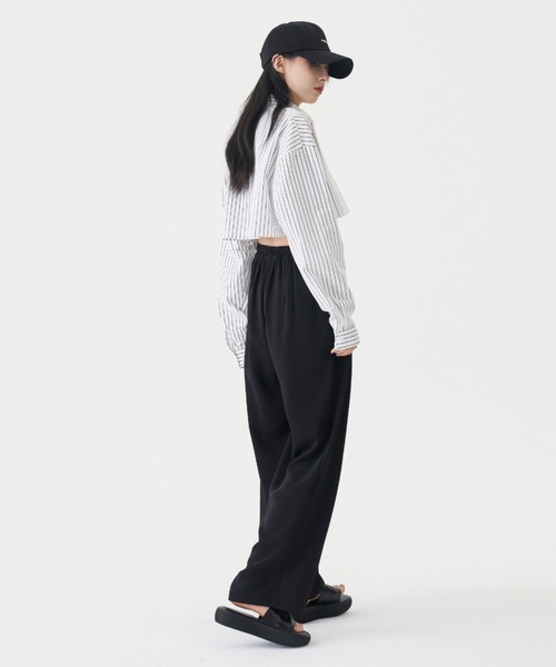 FEKETE(フェケテ)の「FEKETE MADE CROPPED SHIRT(シャツ/ブラウス・レディース・ホワイト/ライトブルー/ブルー・FREE)」の10枚目の写真