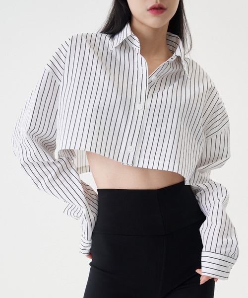 FEKETE(フェケテ)の「FEKETE MADE CROPPED SHIRT(シャツ/ブラウス・レディース・ホワイト/ライトブルー/ブルー・FREE)」の16枚目の写真