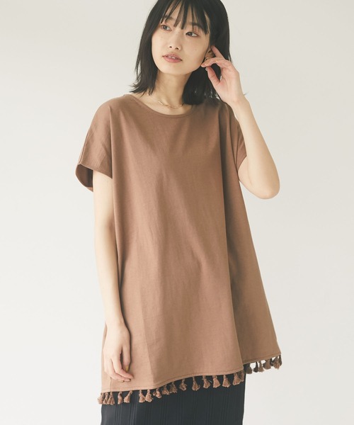 CRAFT STANDARD BOUTIQUE（クラフトスタンダードブティック）の「タッセルフリンジヘムカットチュニック　＊（Tシャツ/カットソー・レディース・チャコールグレー/ライトグレー/ブラウン・FREE）」の3枚目の写真
