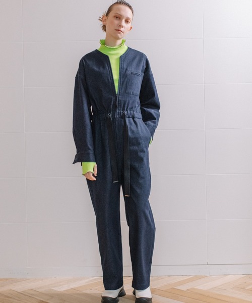 AULA AILA（アウラアイラ）の「フロントジップジャンプスーツ（つなぎ/オールインワン・レディース・ブラック/パープル/インディゴブルー・1/0）」の3枚目の写真