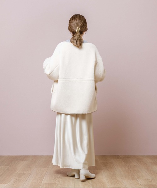 flower(フラワー)の「スウィートボアコート(ムートンコート・レディース・ブラウン/アイボリー・FREE)」の5枚目の写真